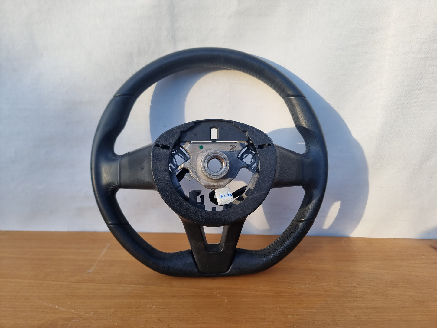 VOLANTE STERZO IN PELLE ORIGINALE USATO CON COMANDI NISSAN MICRA K14 2017 - 2022