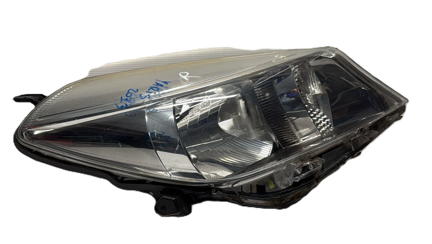 FARO ANTERIORE DESTRO TOYOTA YARIS ORIGINALE USATO 2013