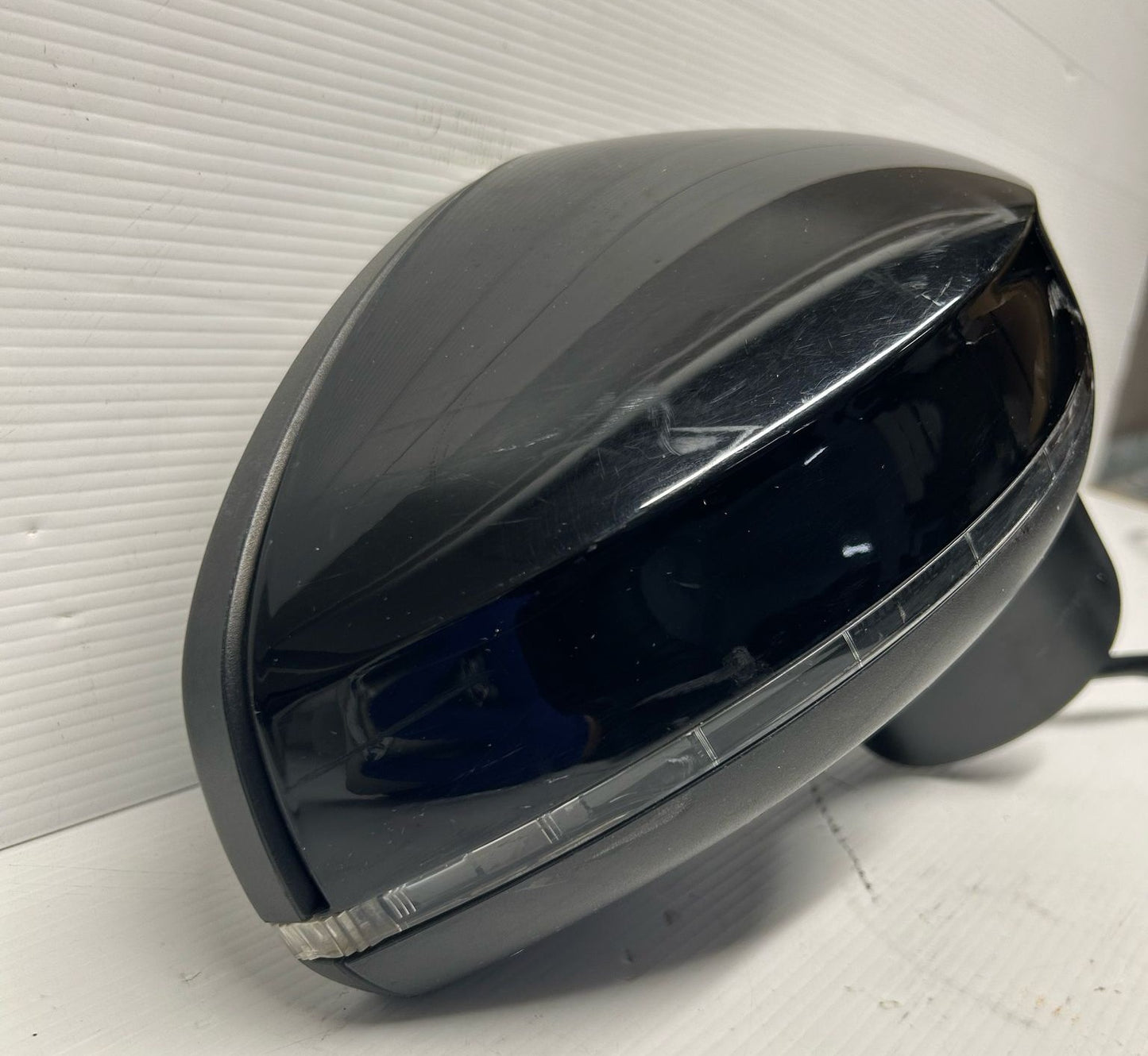 SPECCHIETTO RETROVISORE DESTRO AUDI A1 2010 6 PIN