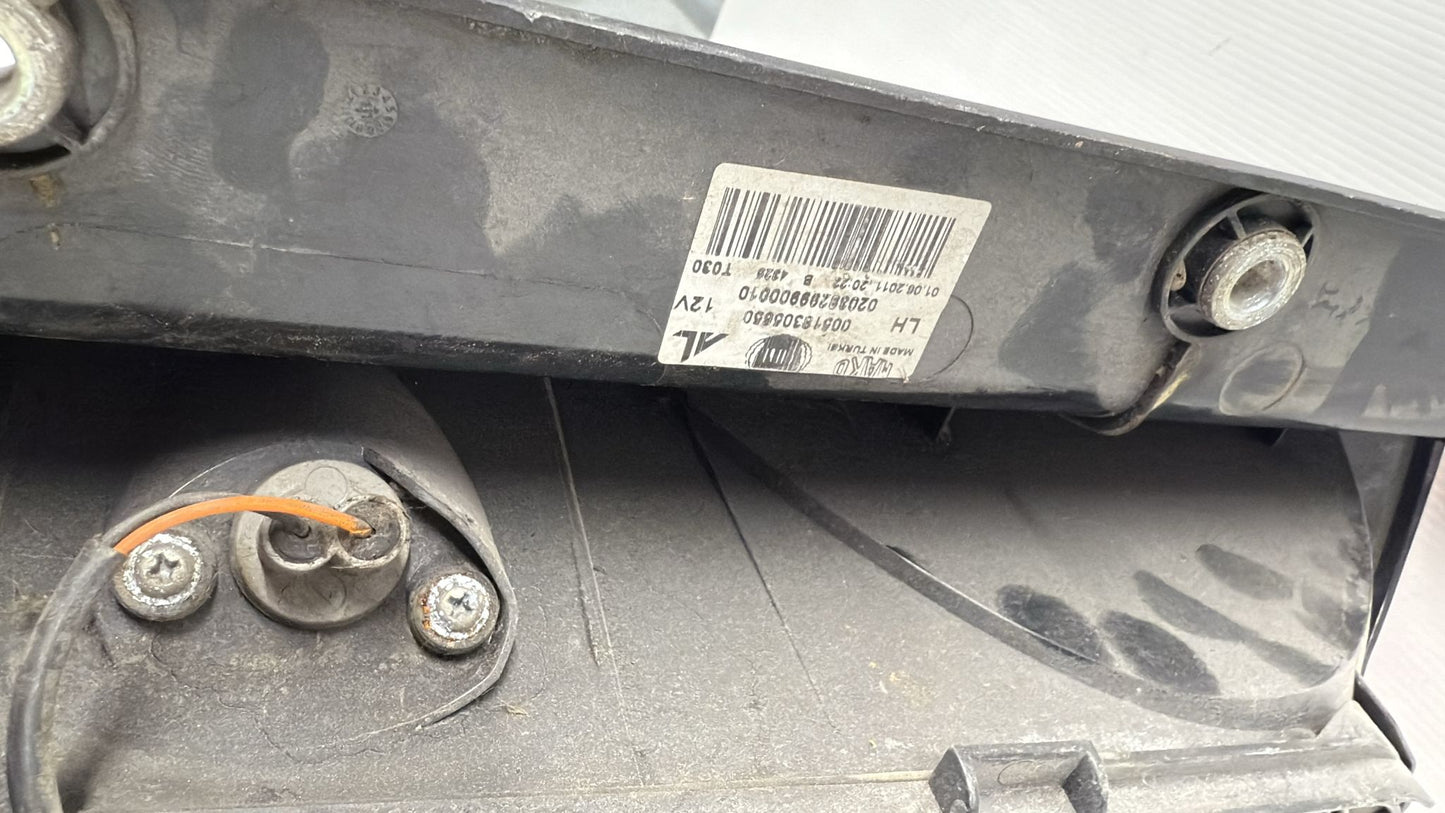 STOP FANALE POSTERIORE SINISTRO FIAT DOBLO 2011