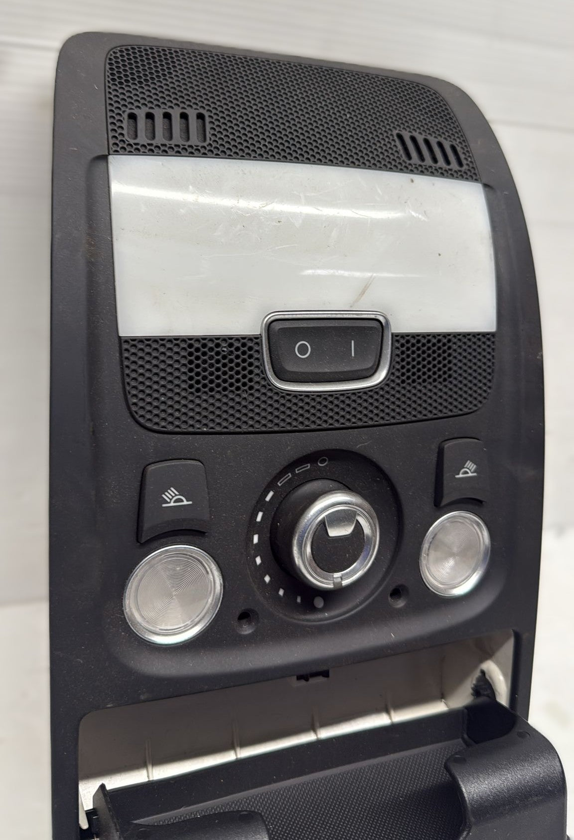 PLAFONIERA AUDI A5 COUPÈ CON TETTO APRIBILE 2013 CODICE:8T0947135BK