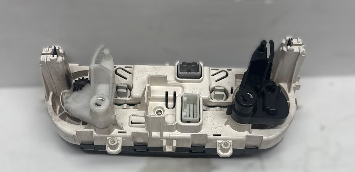 CENTRALINA COMANDO CLIMA RENAULT CLIO 2015 CODICE:5R5841100