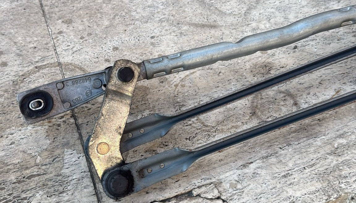 MOTORINO ANTERIORE TERGICRISTALLI PEUGEOT 308 SW 2015 CODICE:3397021828