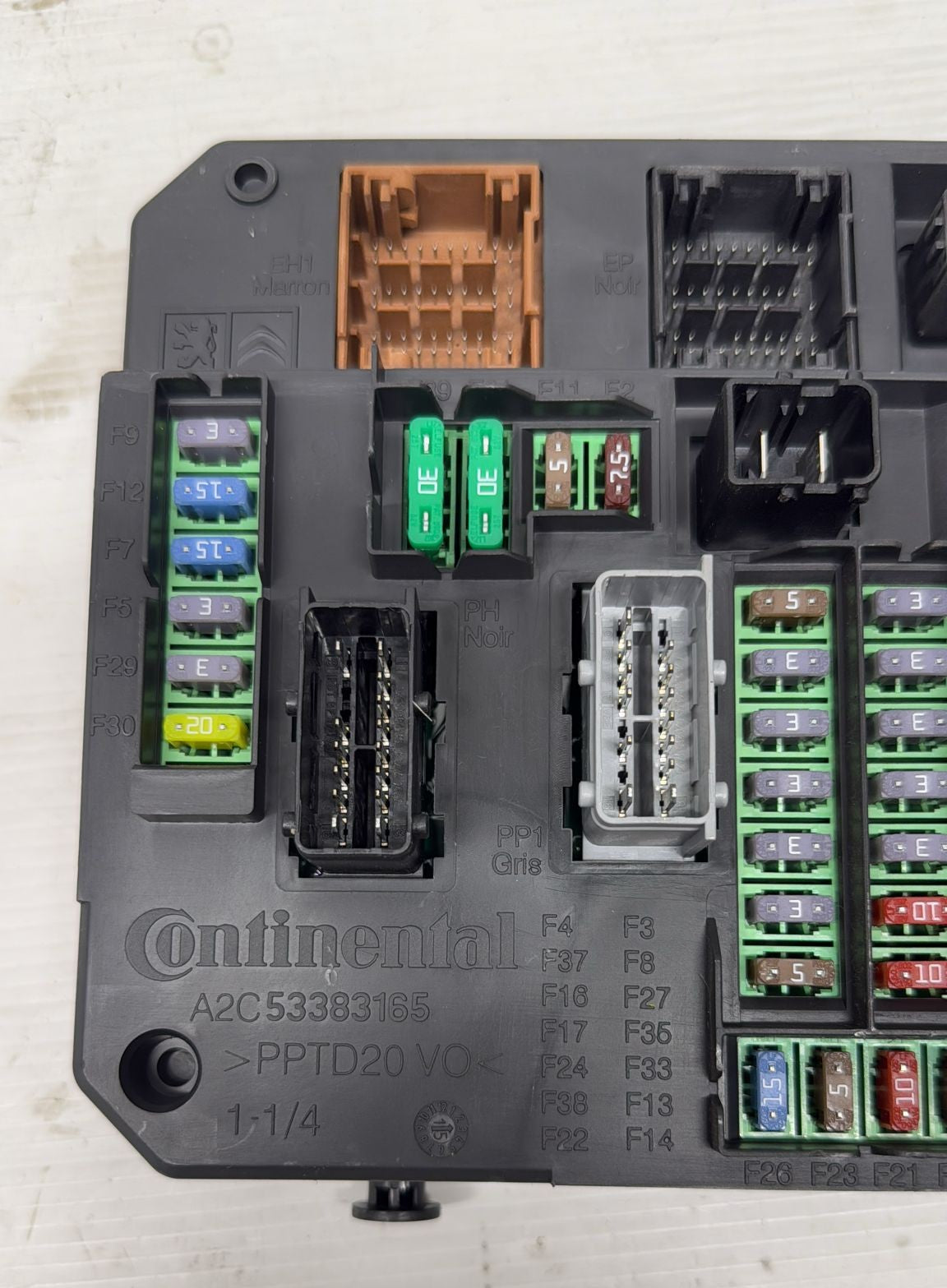 SCATOLA RELÈ/FUSIBILI PEUGEOT SW 308 2015 CODICE:1667046180