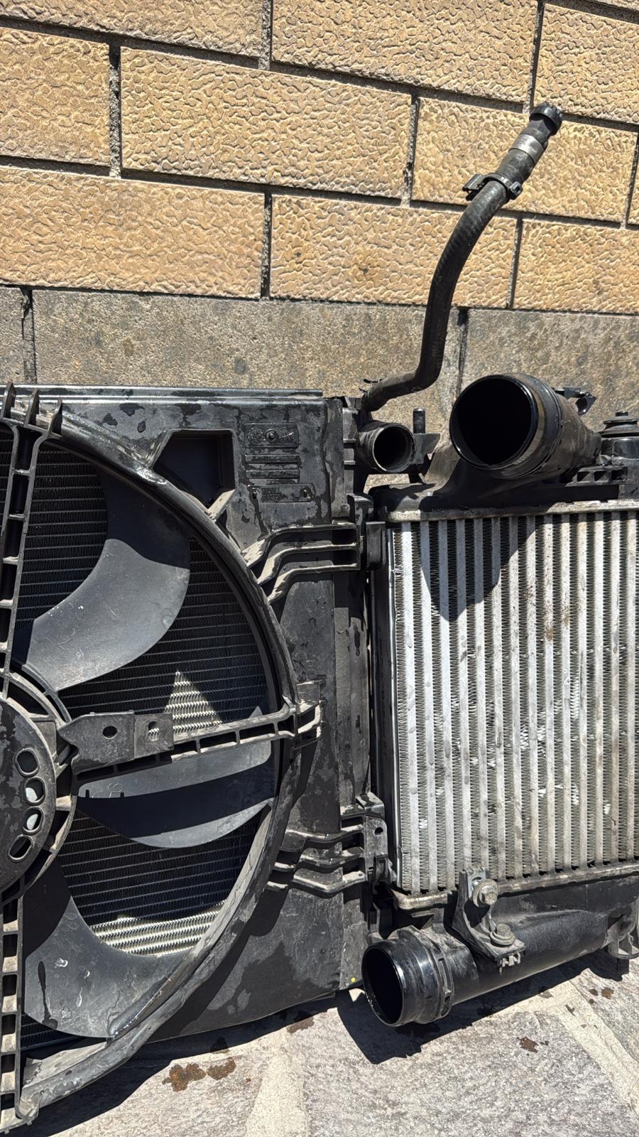 GRUPPO RADIATORI COMPLETO DI VENTOLE RENAULT SCENIC 2017 1.5 DCI