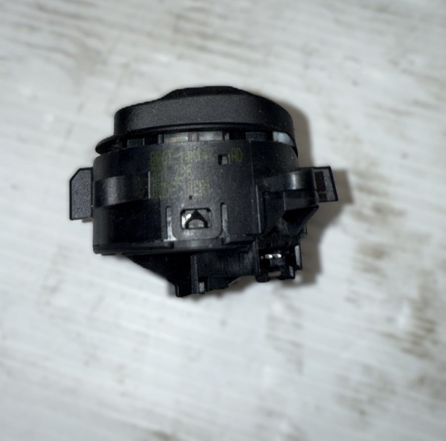 COMANDI AL VOLANTE MULTIFUNZIONE FORD FIESTA 2010 8A6T-14K147-AD