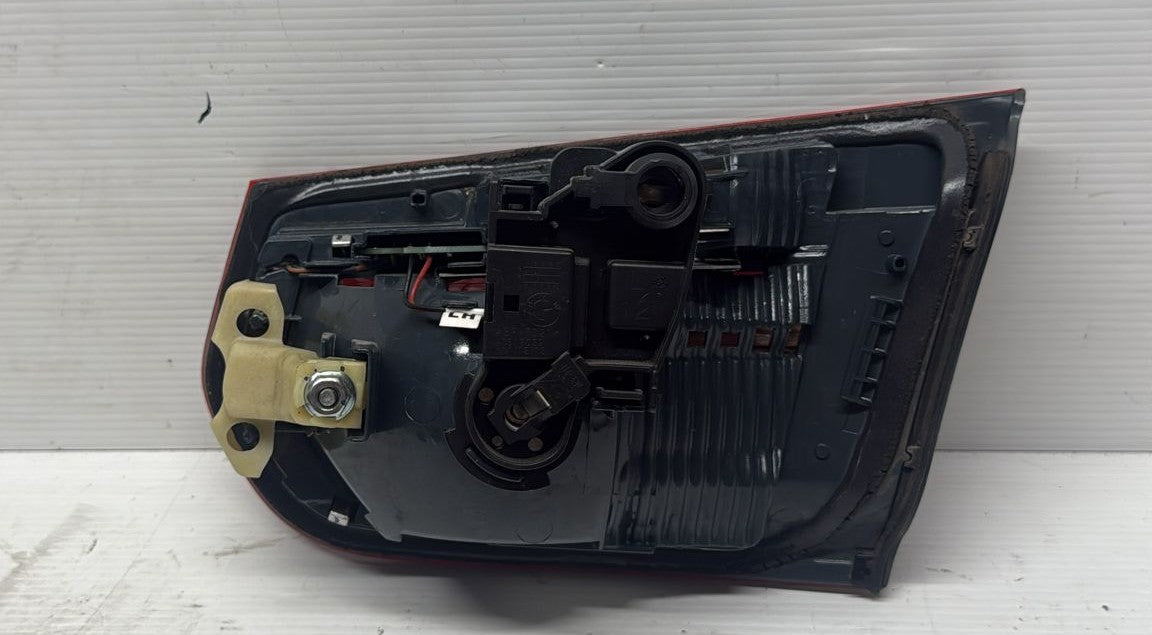 STOP FANALE LED POSTERIORE SINISTRO INTERNO (PORTELLONE) BMW 320 SW 2015