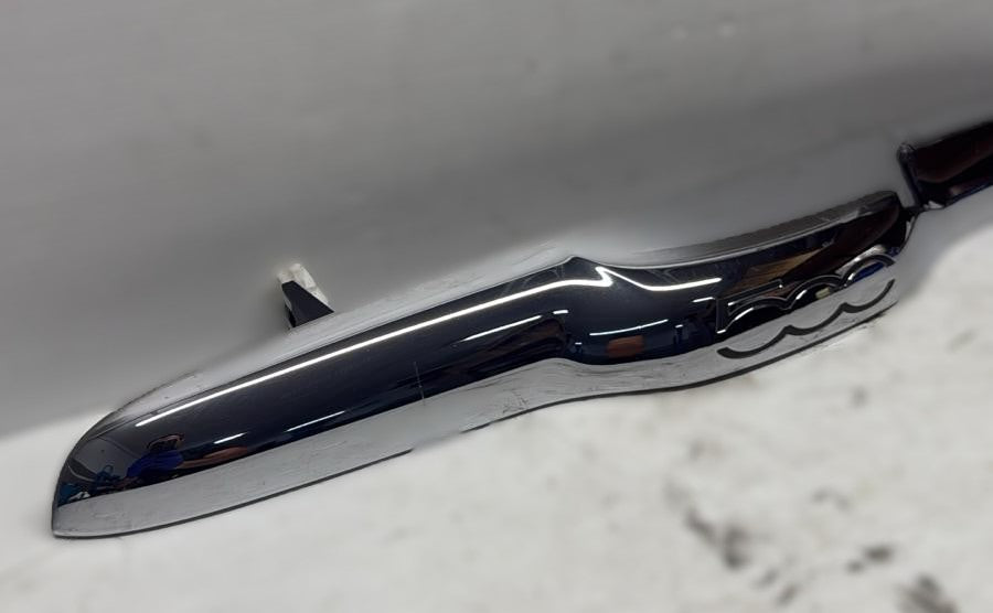 MANIGLIA APERTURA PORTELLONE POSTERIORE FIAT 500 2015 >