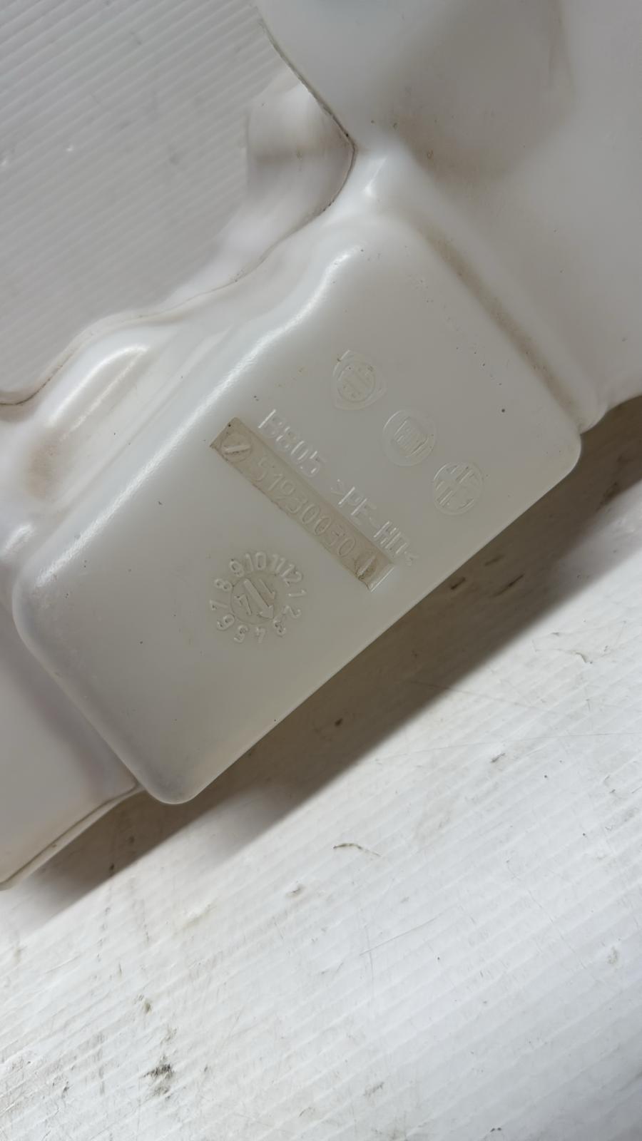 VASCHETTA SERBATOIO TERGICRISTALLO ANTERIORE FIAT PANDA 3 SERIE 2012>