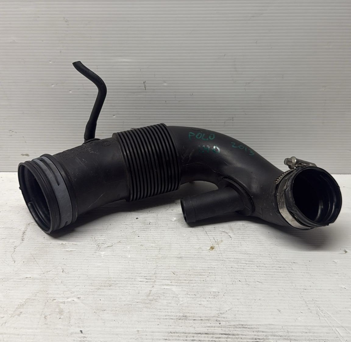 MANICOTTO ASPIRAZIONE FILTRO ARIA - ALIMENTAZIONE WV POLO/AUDI A1 1.4D (2013)
