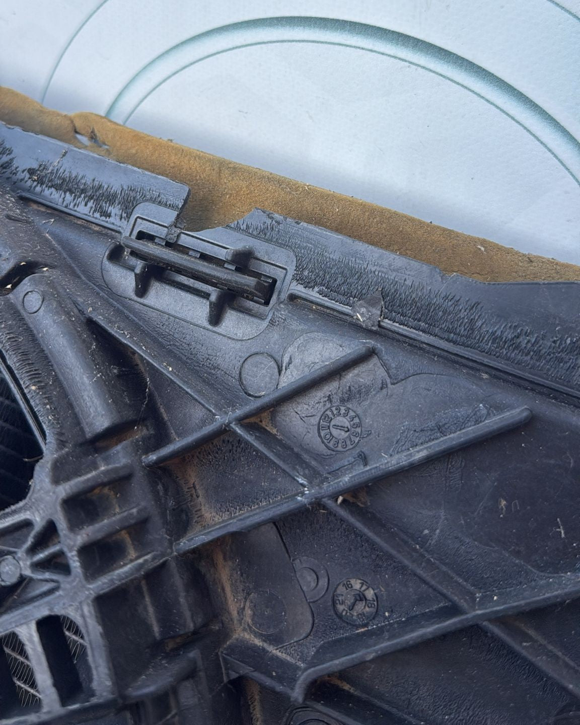 GRUPPO VENTOLA RADIATORE ACQUA CONDENSATORE FIAT 500 1.3 M-JET 95 CV