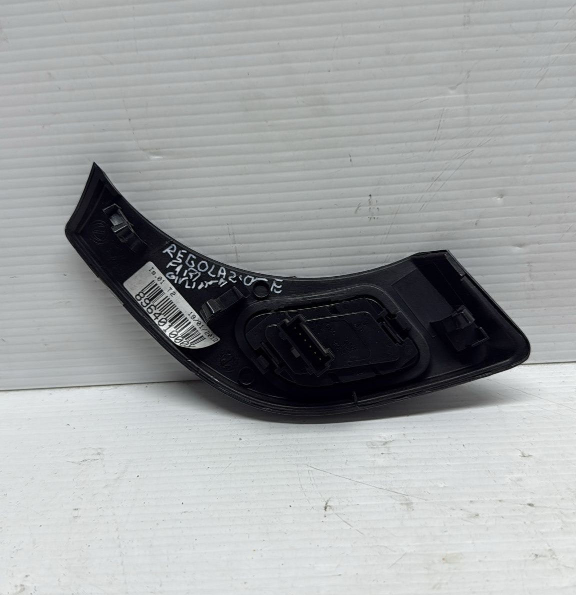 PULSANTIERA REGOLAZIONE FARI ALFA ROMEO GIULIETTA 2010-2020 COD: 896401000X