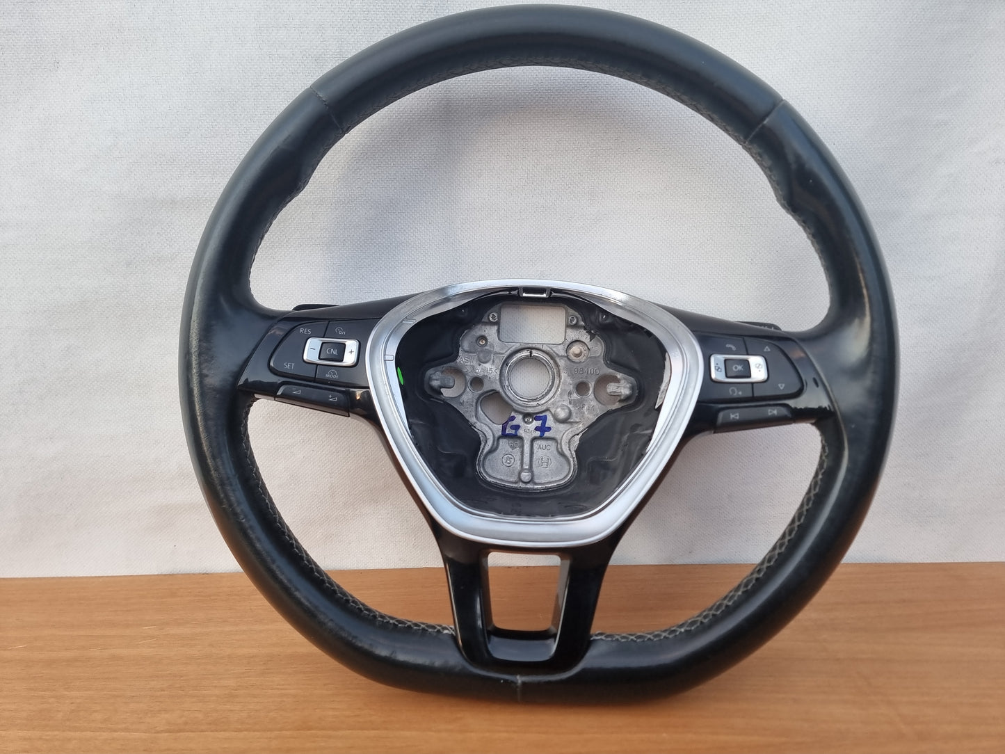 VOLANTE STERZO IN PELLE ORIGINALE USATO CON COMANDI E PALETTE VOLKSWAGEN GOLF 7 2012 - 2019