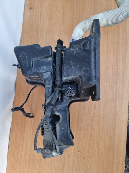 VASCHETTA SERBATOIO ACQUA TERGICRISTALLO E FARI VOLKSWAGEN 7 1.6 TDI 2012 -2019