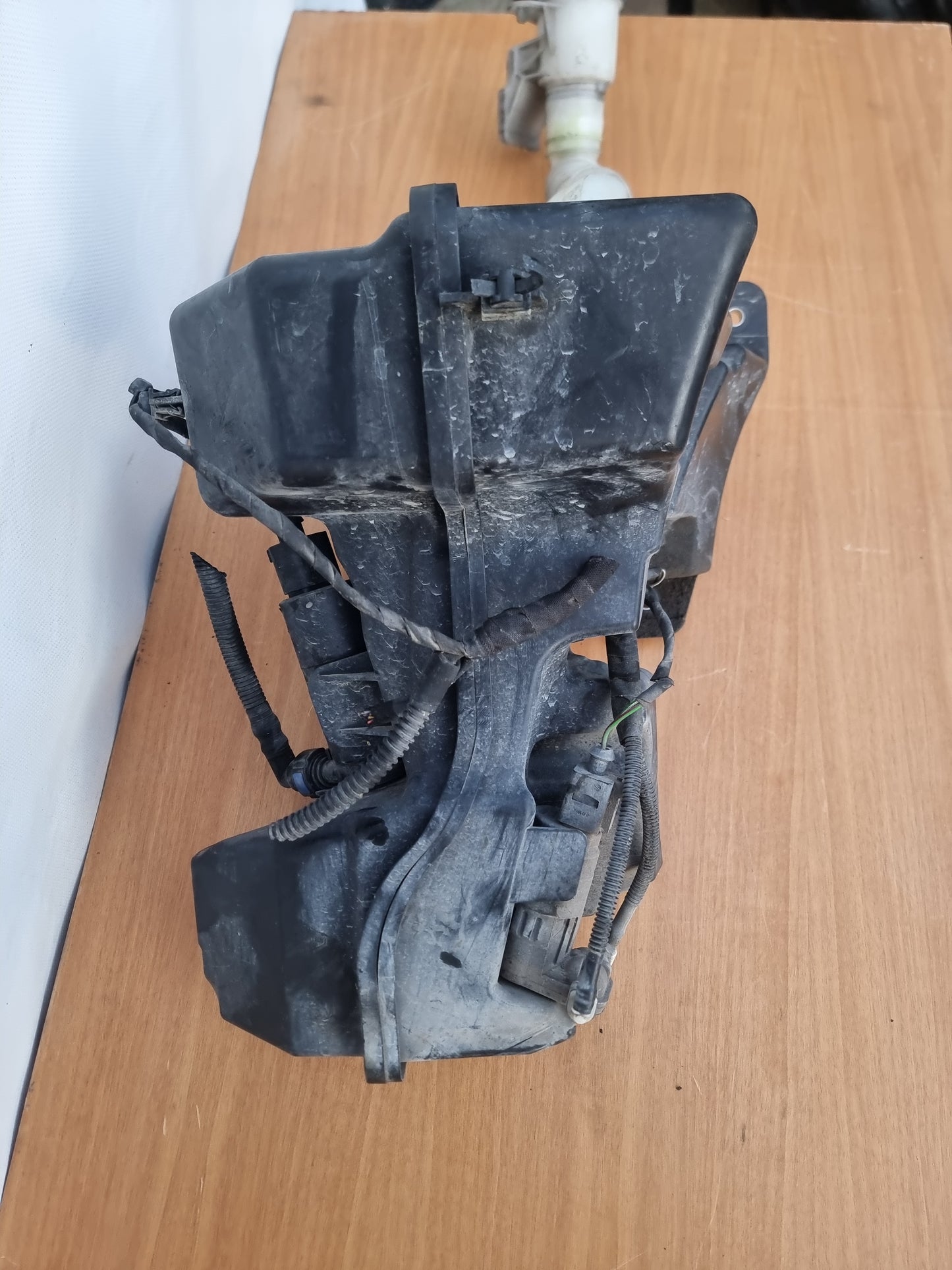 VASCHETTA SERBATOIO ACQUA TERGICRISTALLO E FARI VOLKSWAGEN 7 1.6 TDI 2012 -2019