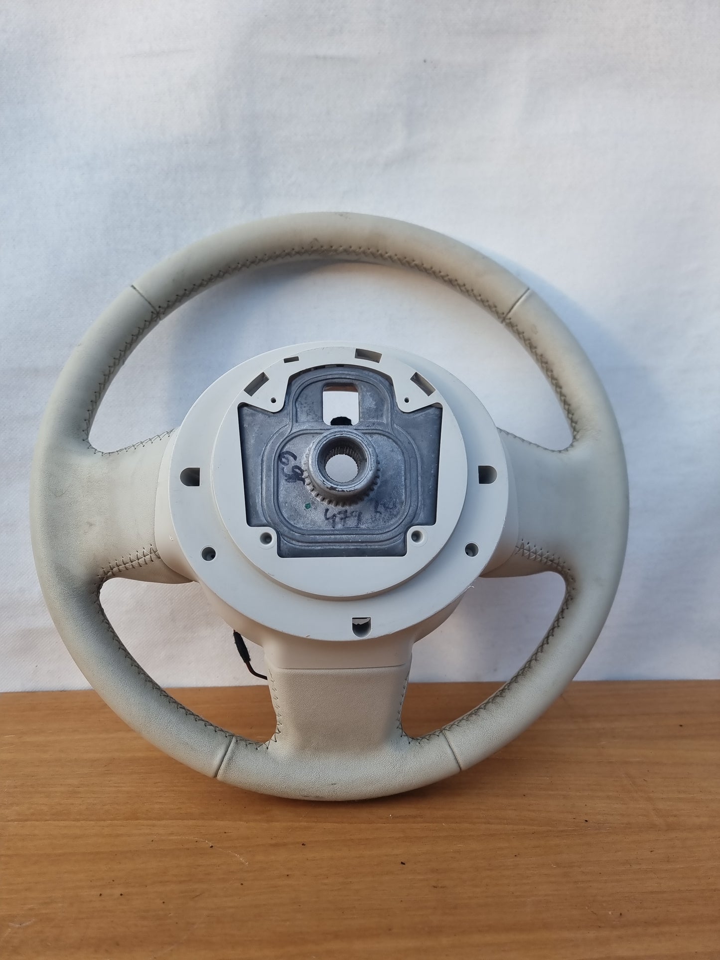 VOLANTE STERZO IN PELLE ORIGINALE USATO CON COMANDI FIAT 500 2007 - 2015