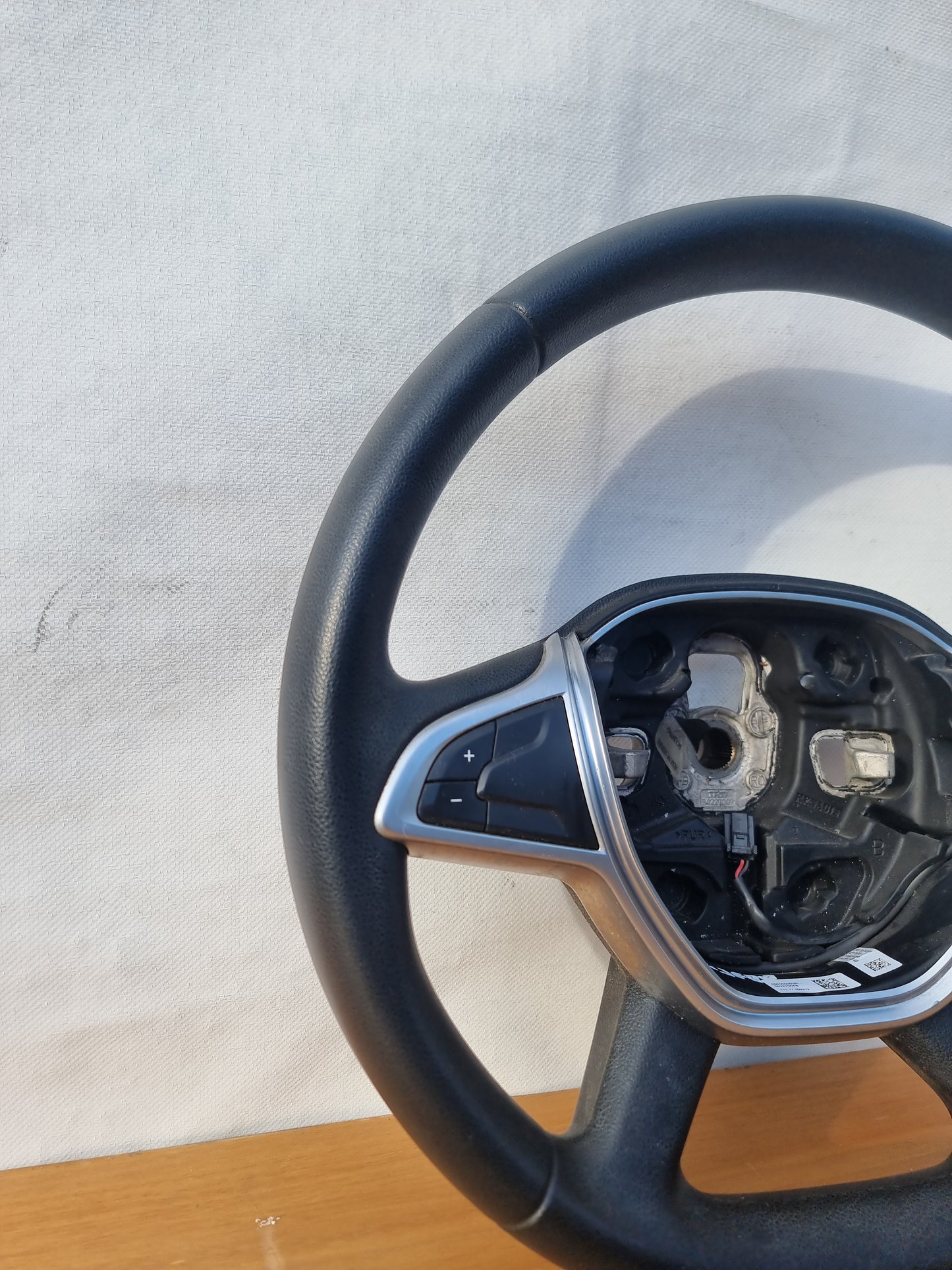 VOLANTE STERZO ORIGINALE USATO DACIA SANDERO 2° SERIE 2012 - 2021