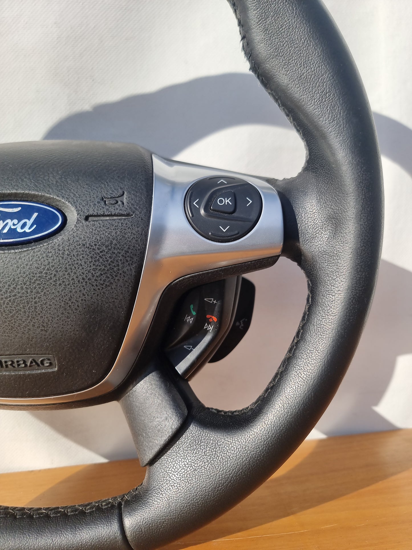 VOLANTE IN PELLE USATO COMPLETO DI AIRBAG FORD C-MAX 2010 - 2019