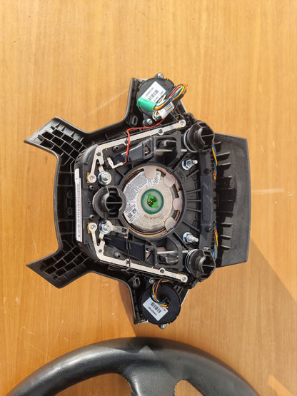 VOLANTE IN PELLE USATO COMPLETO DI AIRBAG FORD C-MAX 2010 - 2019