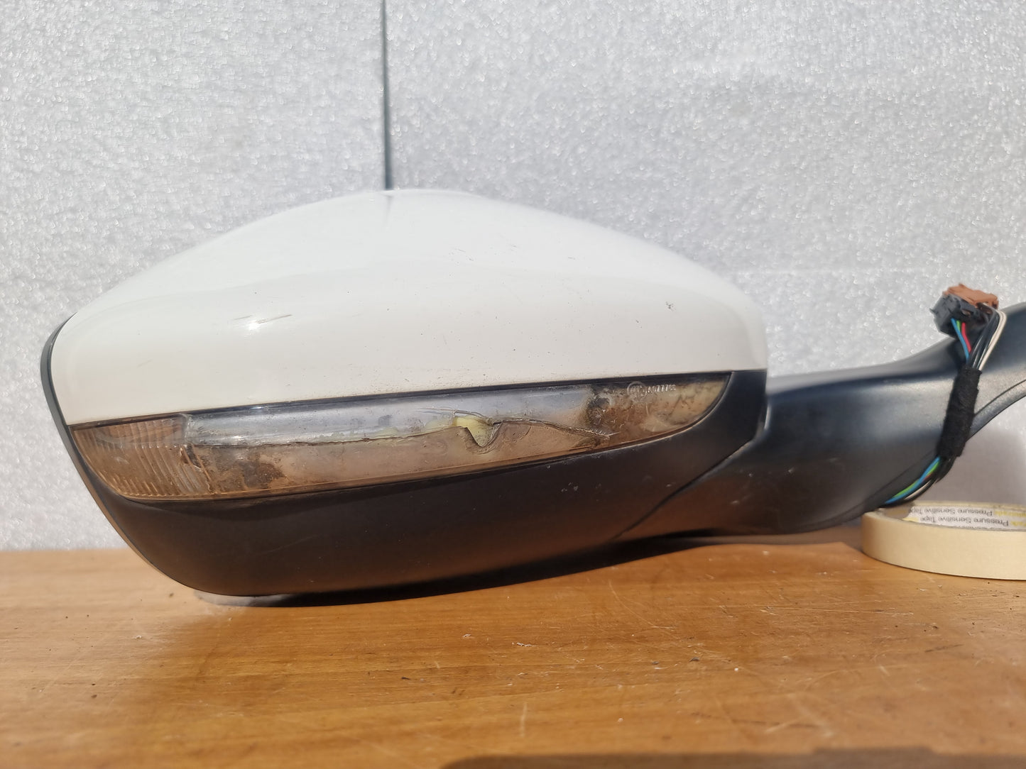 SPECCHIETTO RETROVISORE ORIGINALE USATO PEUGEOT 208 2012 - 2019