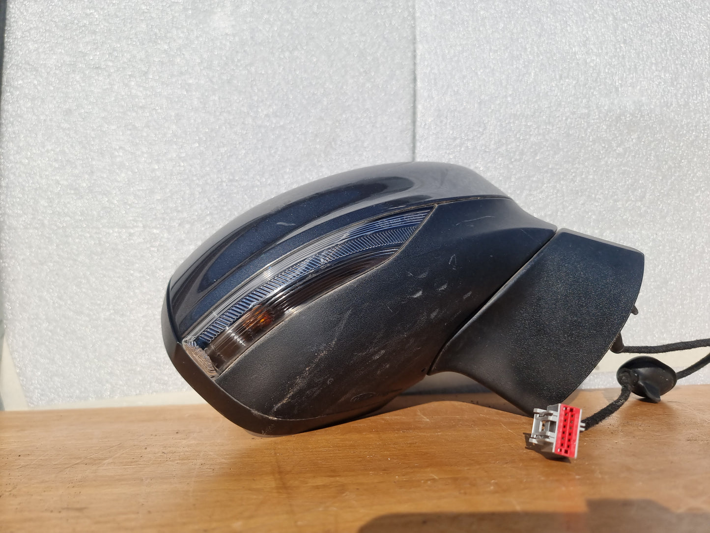 SPECCHIETTO RETROVISORE ORIGINALE USATO DESTRO FORD FIESTA 7° SERIE 2016 - 2019 6 PIN