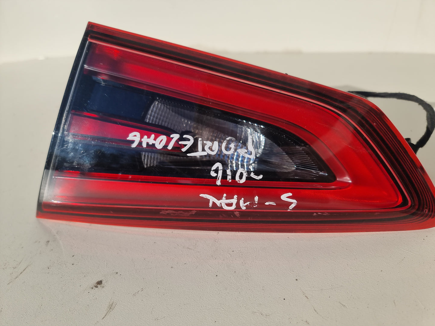 STOP PORTELLONE LATO DX ORIGINALE USATO FORD S-MAX 2016 - 2023