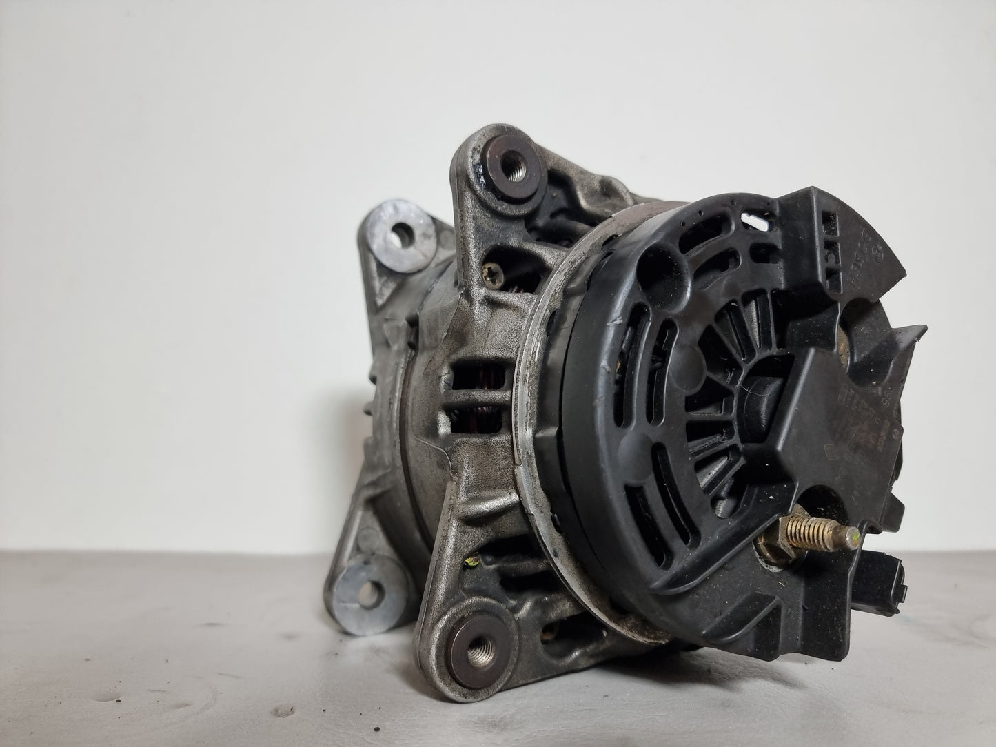 ALTERNATORE BOSCH 0124525047 RENAULT LAGUNA II (2001 - 2007) 1.9 DCI DIESEL