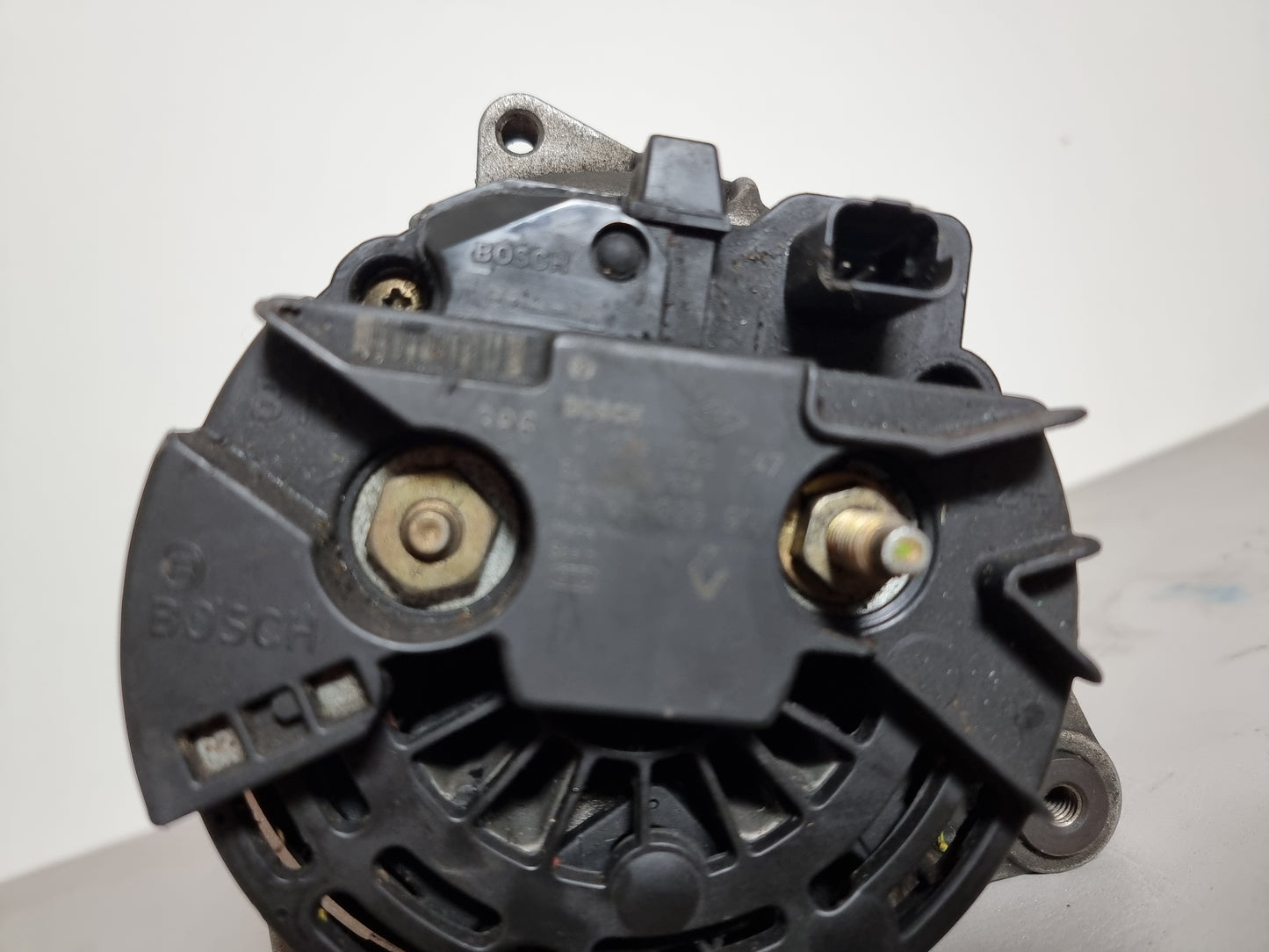 ALTERNATORE BOSCH 0124525047 RENAULT LAGUNA II (2001 - 2007) 1.9 DCI DIESEL