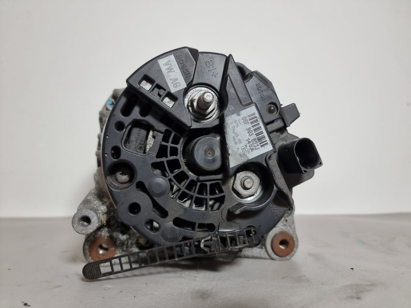 ALTERNATORE ORIGINALE USATO BOSCH 06F903023J A3, A4, Golf5, Polo, Leon