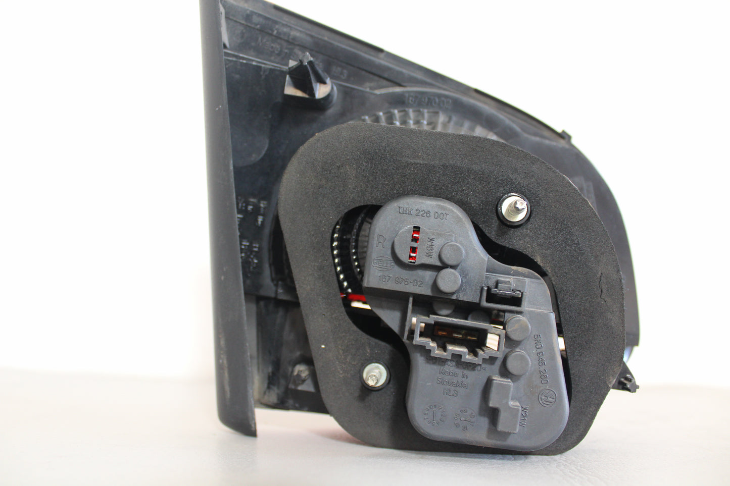 STOP PORTELLONE DESTRO ORIGINALE USATO VOLKSWAGEN GOLF 6 2008 - 2013 5K0945260