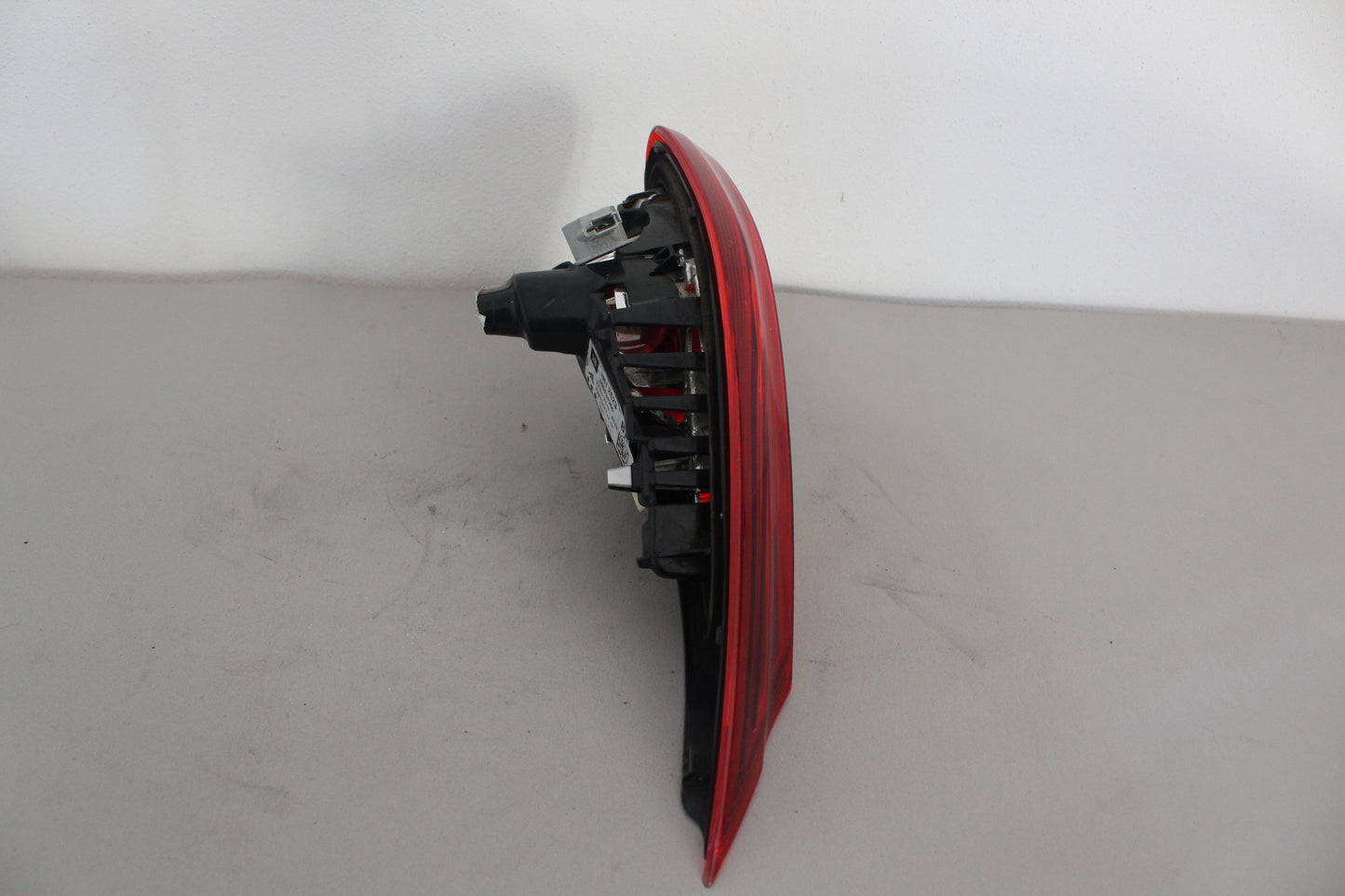 STOP PORTELLONE SINISTRO ORIGINALE USATO OPEL CORSA E (2014-2019)