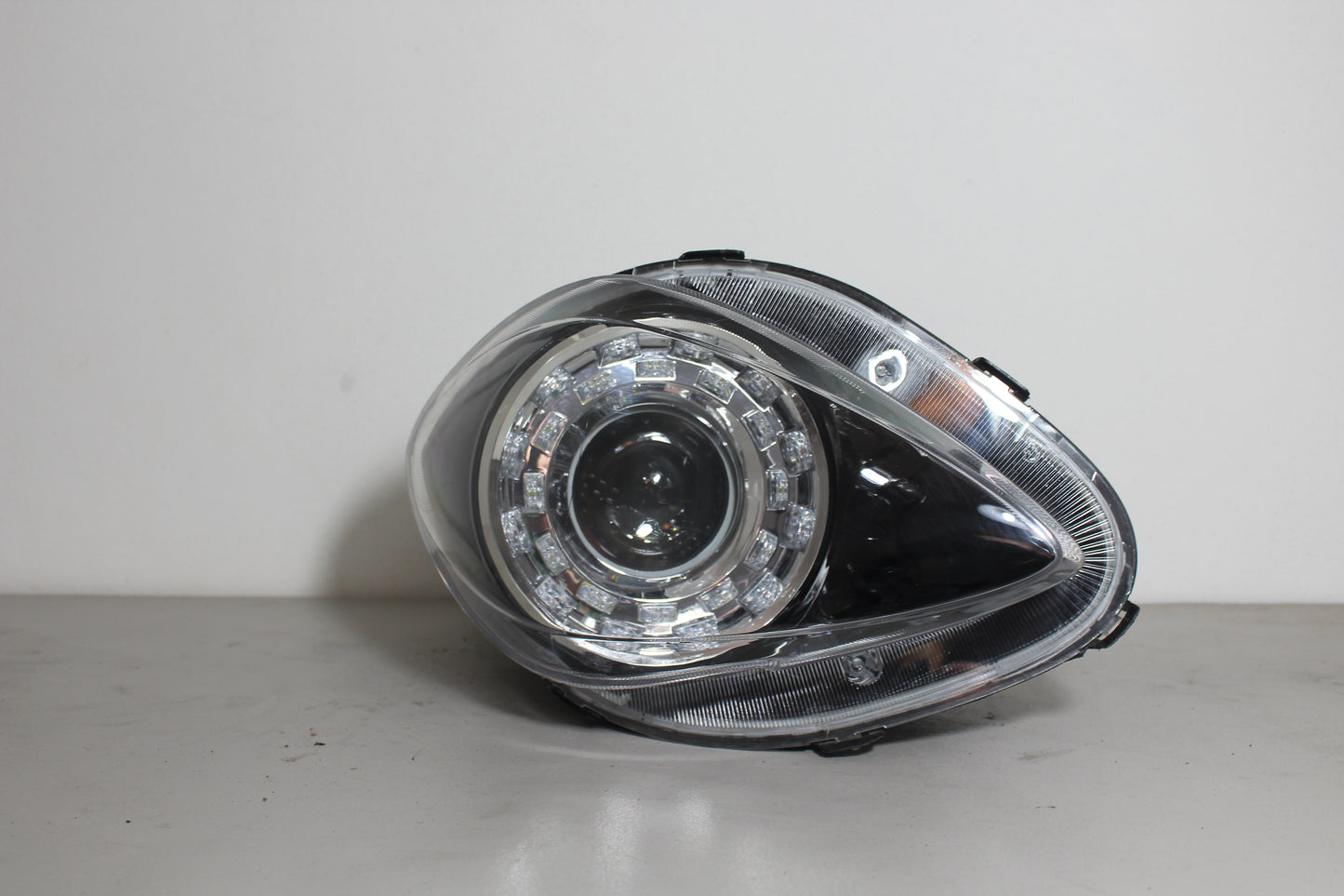 FANALE ANTERIORE DESTRO ORIGINALE USATO CHATENET CH40 CH46 2028 - 2025 186236178924