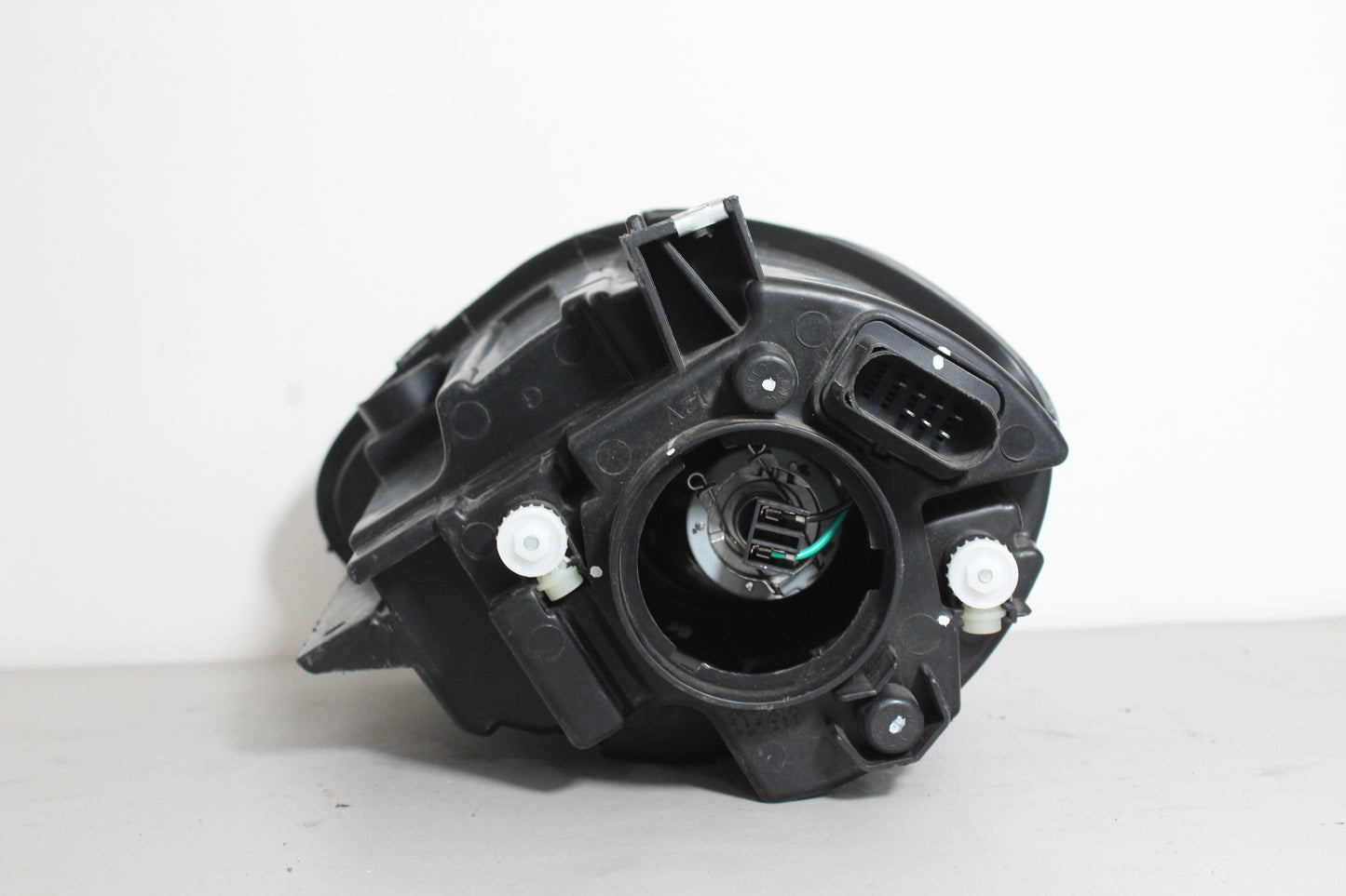 FANALE ANTERIORE DESTRO ORIGINALE USATO CHATENET CH40 CH46 2028 - 2025 186236178924