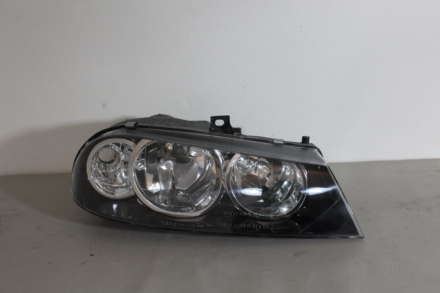 FANALE ANTERIORE DESTRO ORIGINALE USATO ALFA ROMEO 156 2003 - 2005 08-667-1106R