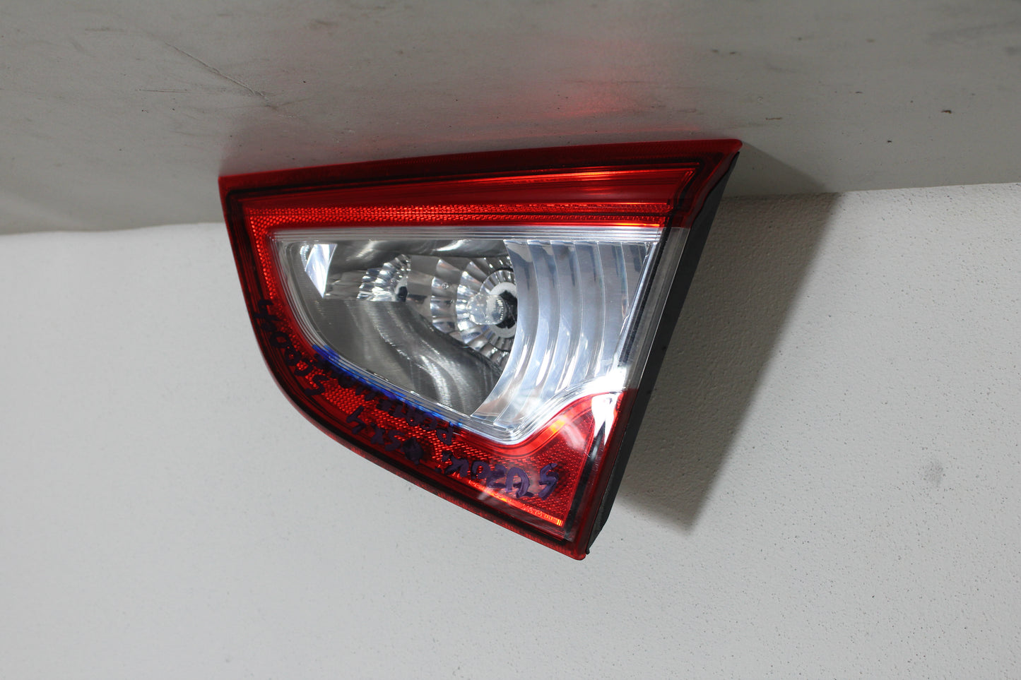 STOP PORTELLONE DESTRO ORIGINALE USATO SUZUKI SX4 S-CROSS (2009-2018) 36254-61M00-000 SU756