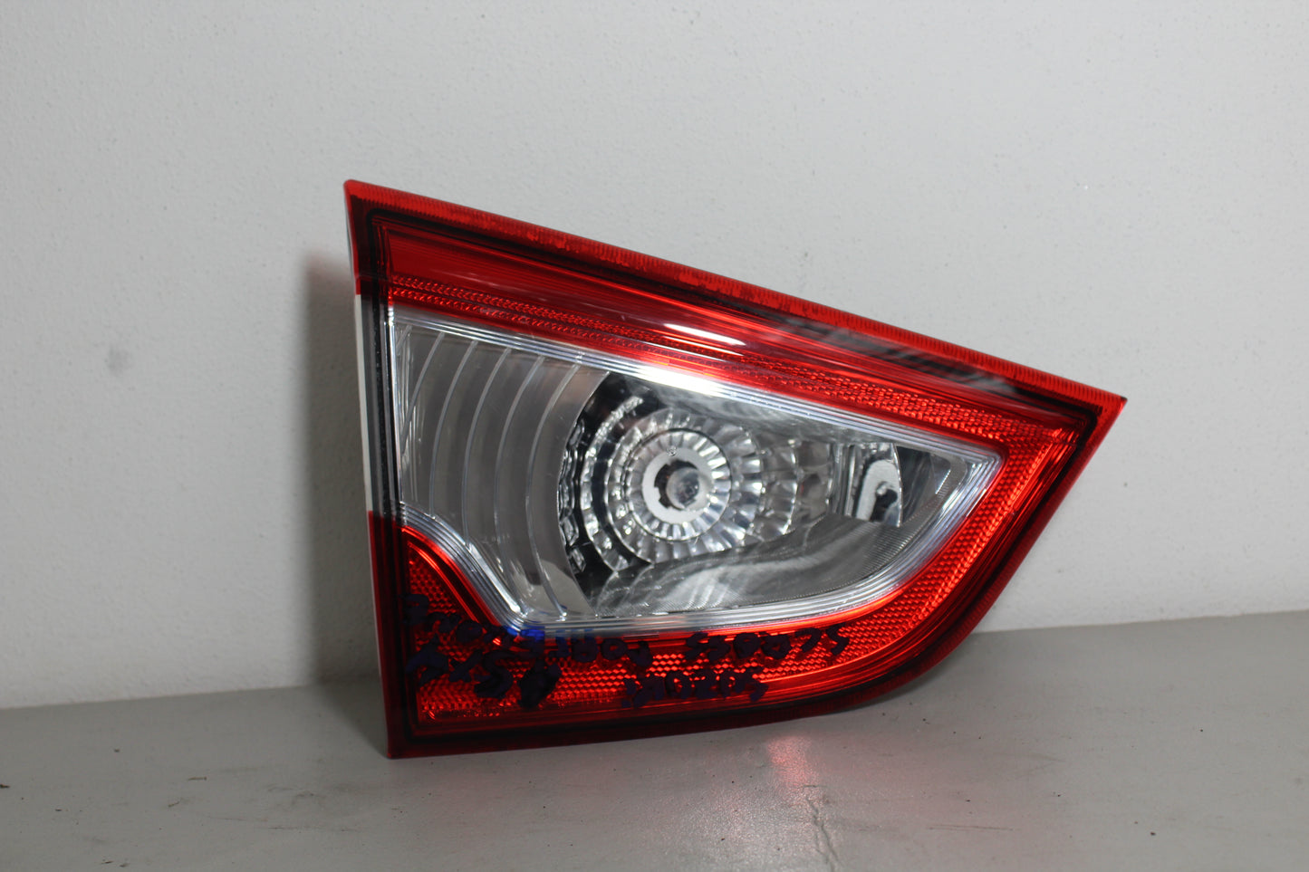 STOP PORTELLONE SINISTRO ORIGINALE USATO SUZUKI SX4 S-CROSS (2009-2018) 36254-61M00-000 SU757