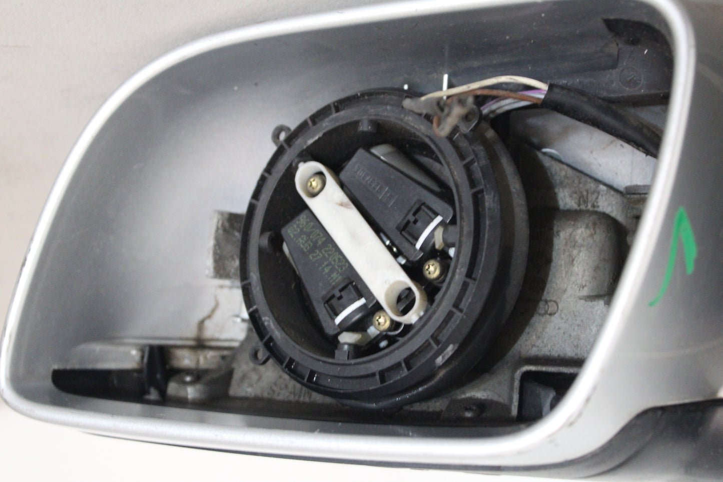 SPECCHIETTO RETROVISORE SINISTRO ORIGINALE USATO VOLKSWAGEN POLO 2002 - 2005