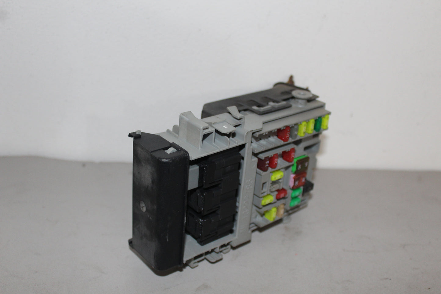 SCATOLA FUSIBILI ORIGINALE USATO  OPEL INSIGNIA 1322786  2008 - 2017