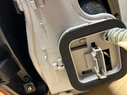 STOP FANALE ORIGINALE POSTERIORE DESTRO VOLKSWAGEN POLO 5° 6R0945096