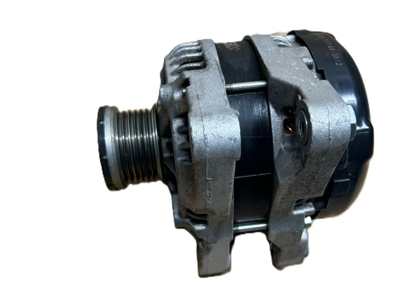 ALTERNATORE ORIGINALE USATO FORD FIESTA 1.0 ECOBOOST  Codice : MS1042113812