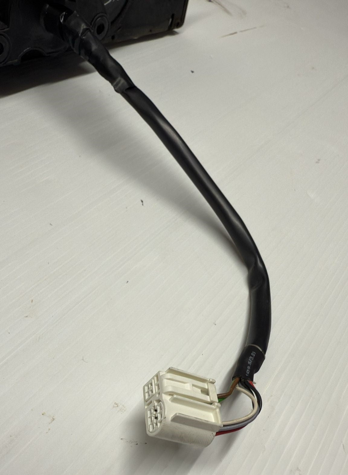 SPECCHIETTO RETROVISORE SINISTRO TOYOTA YARIS 2012-2017 7 PIN ORIGINALE USATO