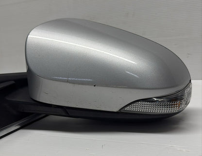 SPECCHIETTO RETROVISORE SINISTRO TOYOTA YARIS 2012-2017 7 PIN ORIGINALE USATO