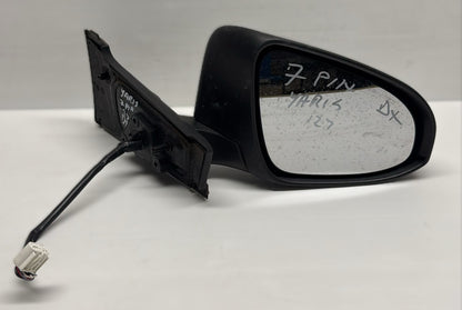 SPECCHIETTO RETROVISORE DESTROTOYOTA YARIS 2012-2017 7 PIN ORIGINALE USATO