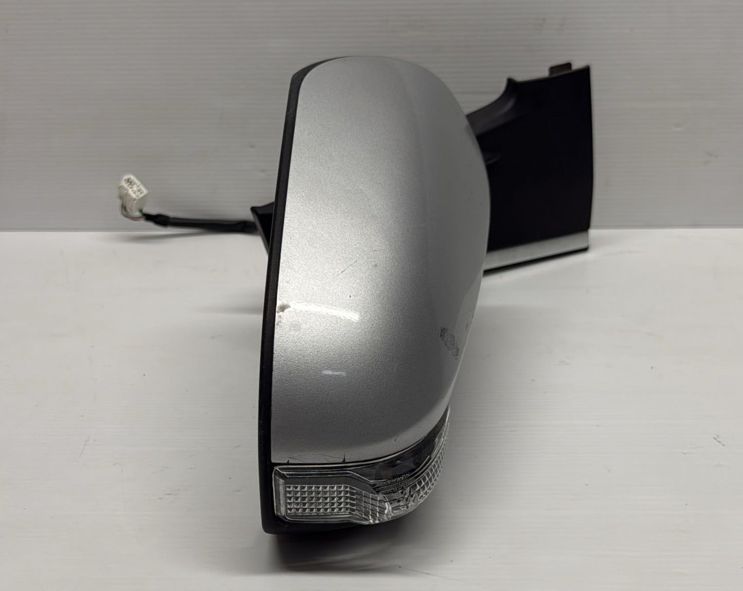 SPECCHIETTO RETROVISORE DESTROTOYOTA YARIS 2012-2017 7 PIN ORIGINALE USATO