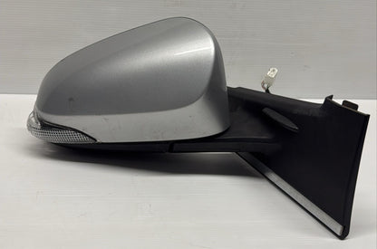 SPECCHIETTO RETROVISORE DESTROTOYOTA YARIS 2012-2017 7 PIN ORIGINALE USATO