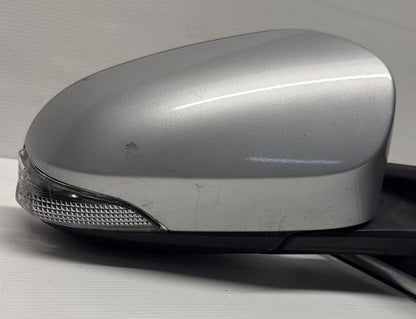 SPECCHIETTO RETROVISORE DESTROTOYOTA YARIS 2012-2017 7 PIN ORIGINALE USATO