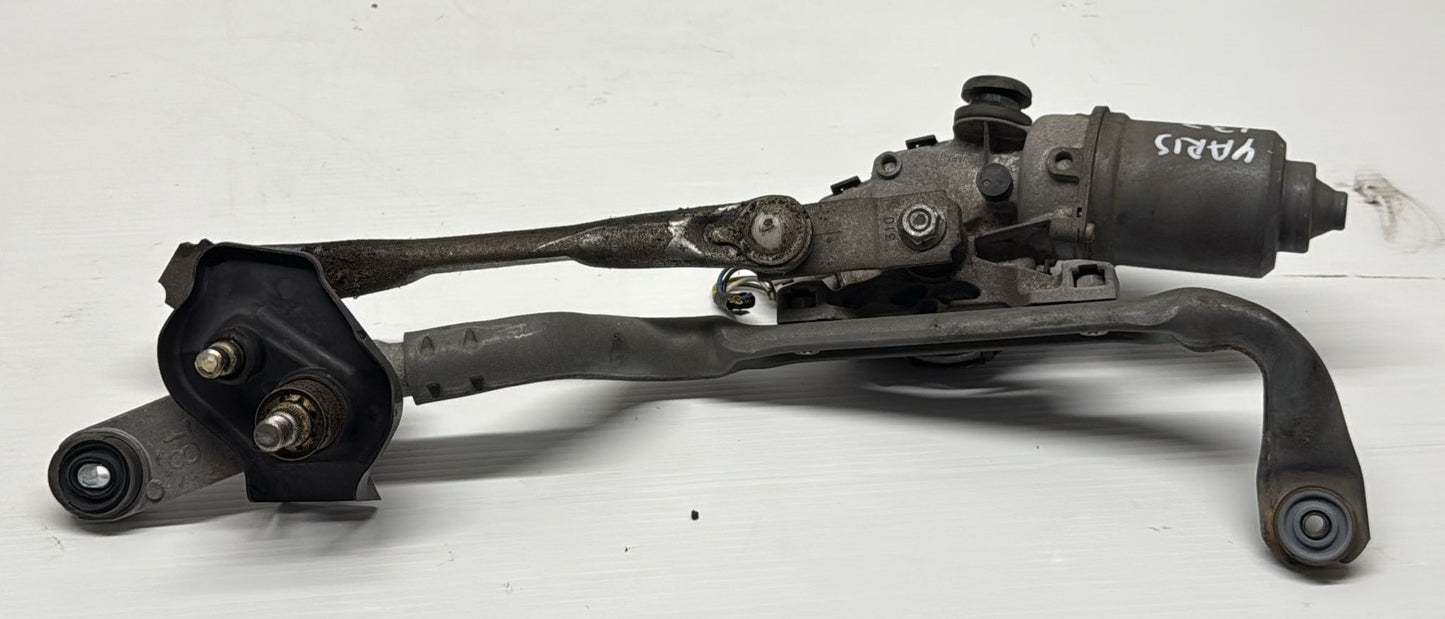 MOTORINO ANTERIORE TERGICRISTALLI TOYOTA YARIS 2013 ORIGINALE CODICE:85110-0D190