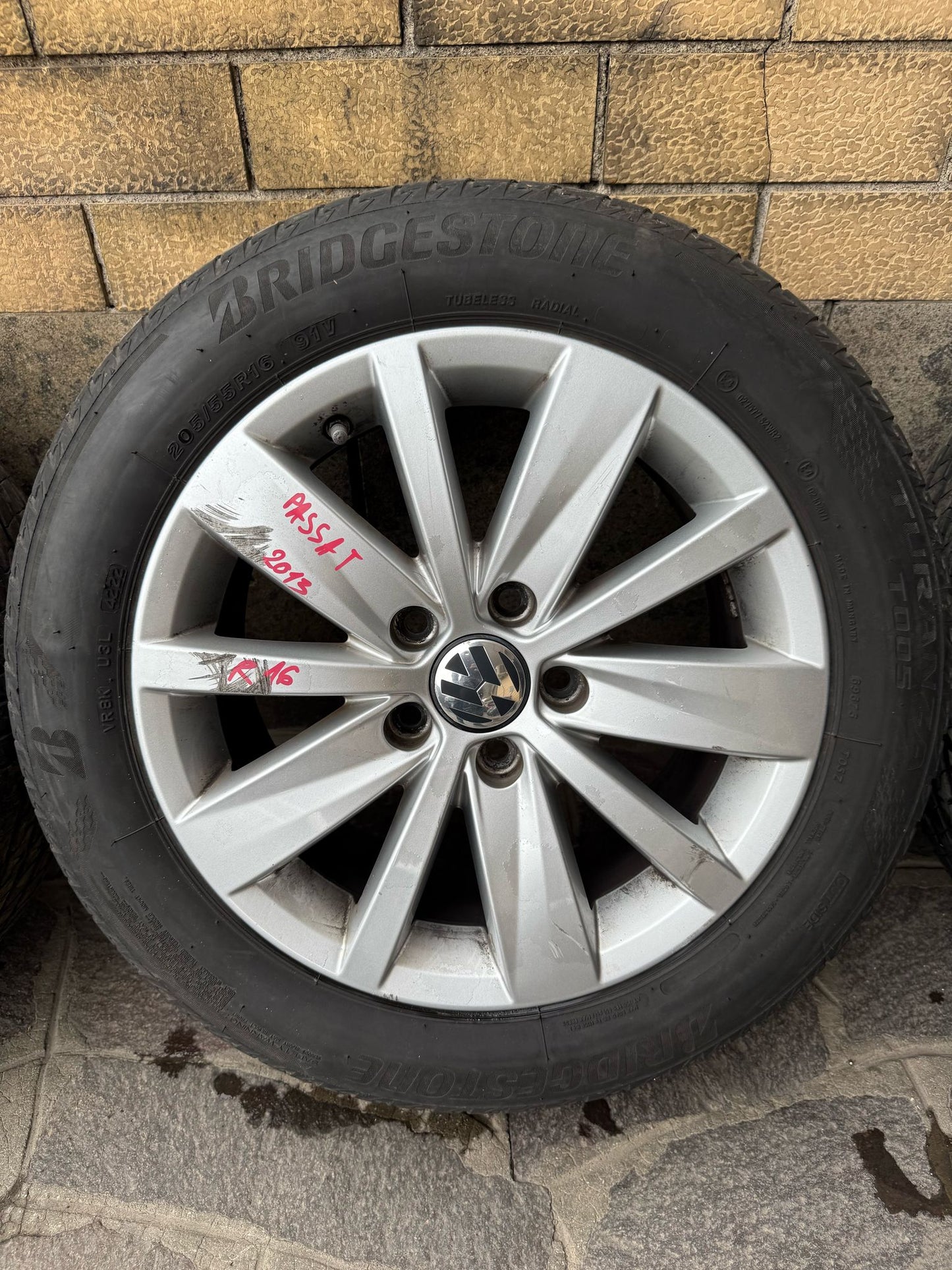 CERCHI VOLKSWAGEN PASSAT/ GOLF 5/6/7 MISURA:205/55R16