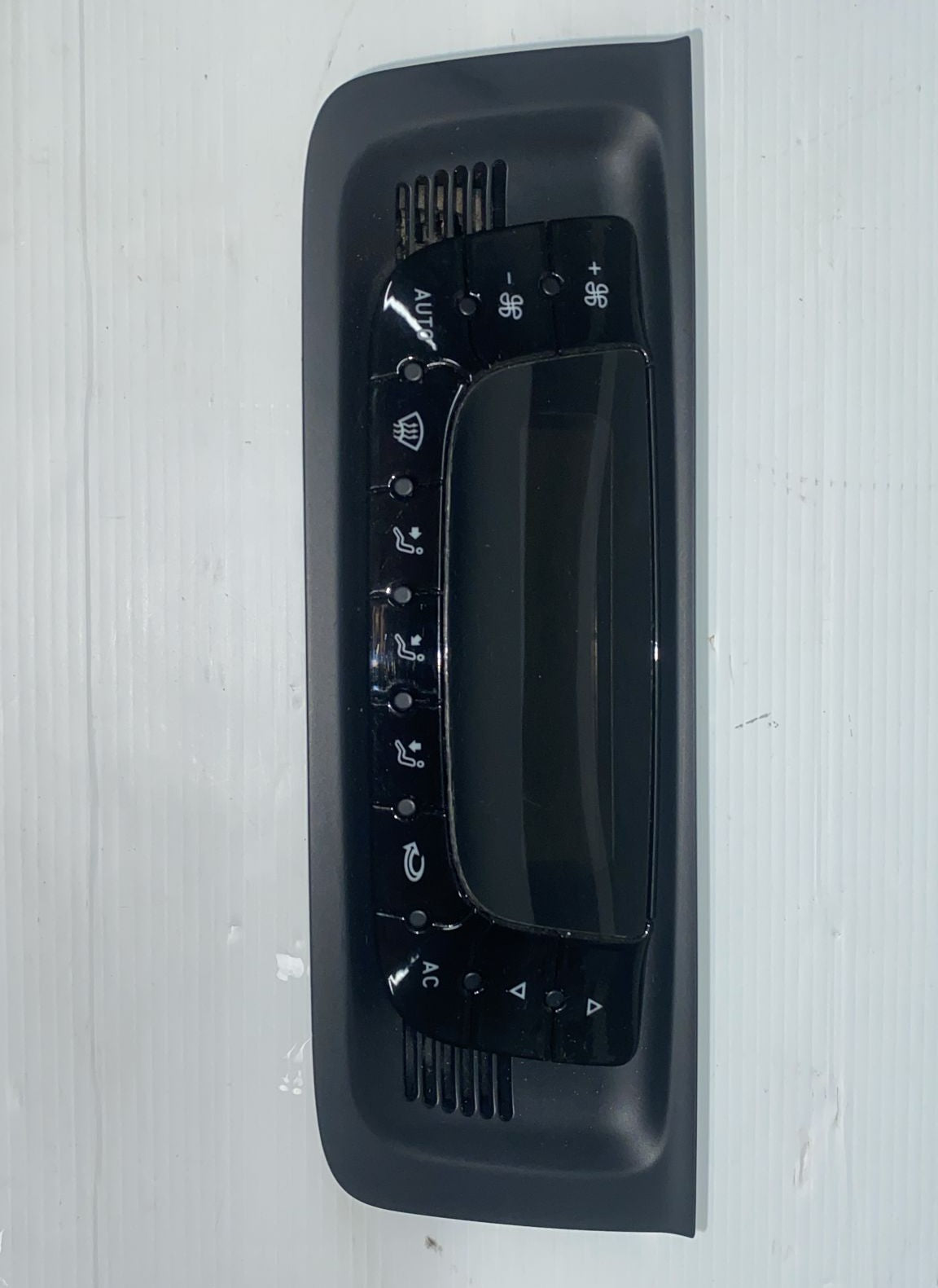 COMANDI CLIMA PER SEAT IBIZA CODICE:6J0820043A (08>12)