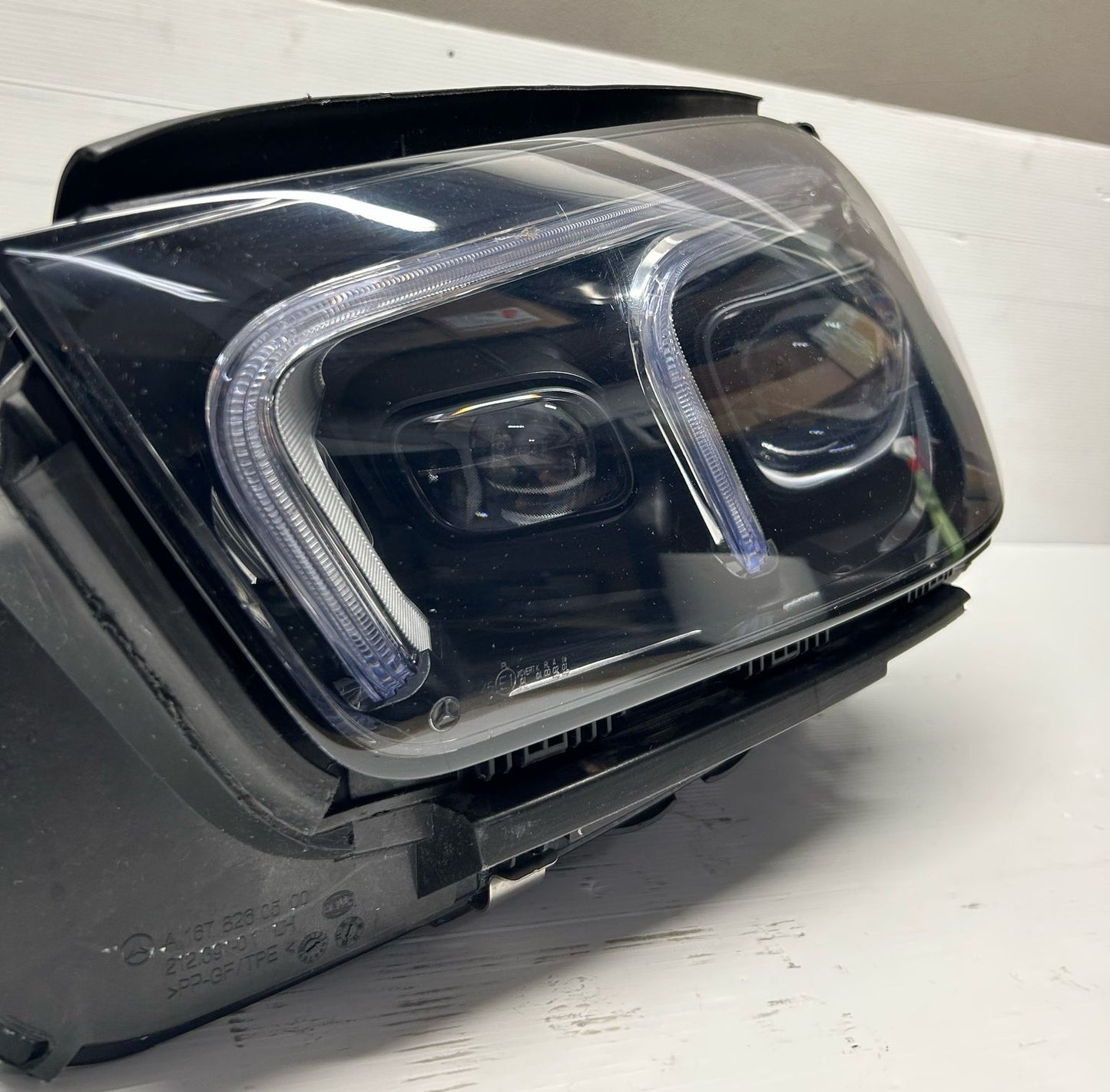 FARO ANTERIORE SINISTRO MERCEDES-BENZ GLE 2022 CODICE: A1679066504